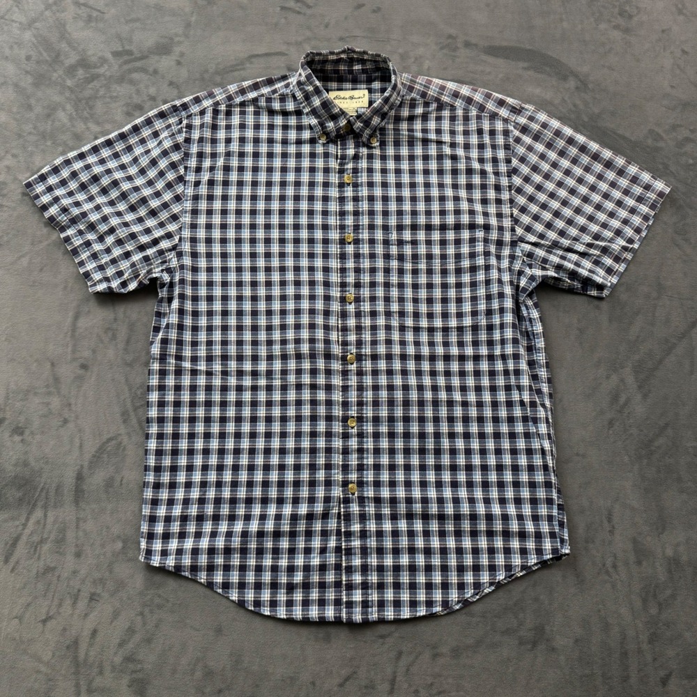 Eddie Bauer Mens Large Navy Blue Plaid Short Sleeve Button Down Shirt Cotton